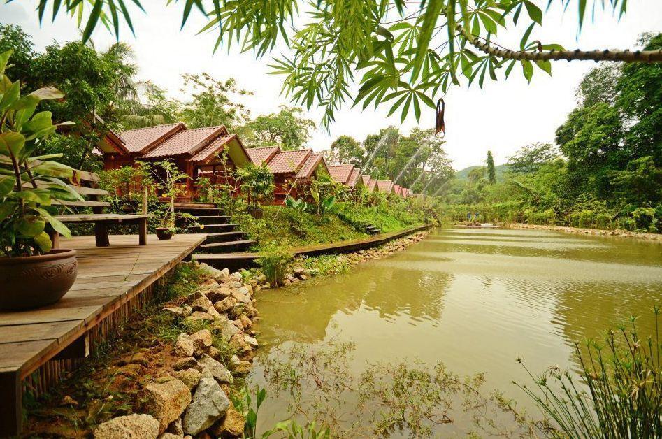 The Vareeya Resort Ban Pa Khlok Ngoại thất bức ảnh